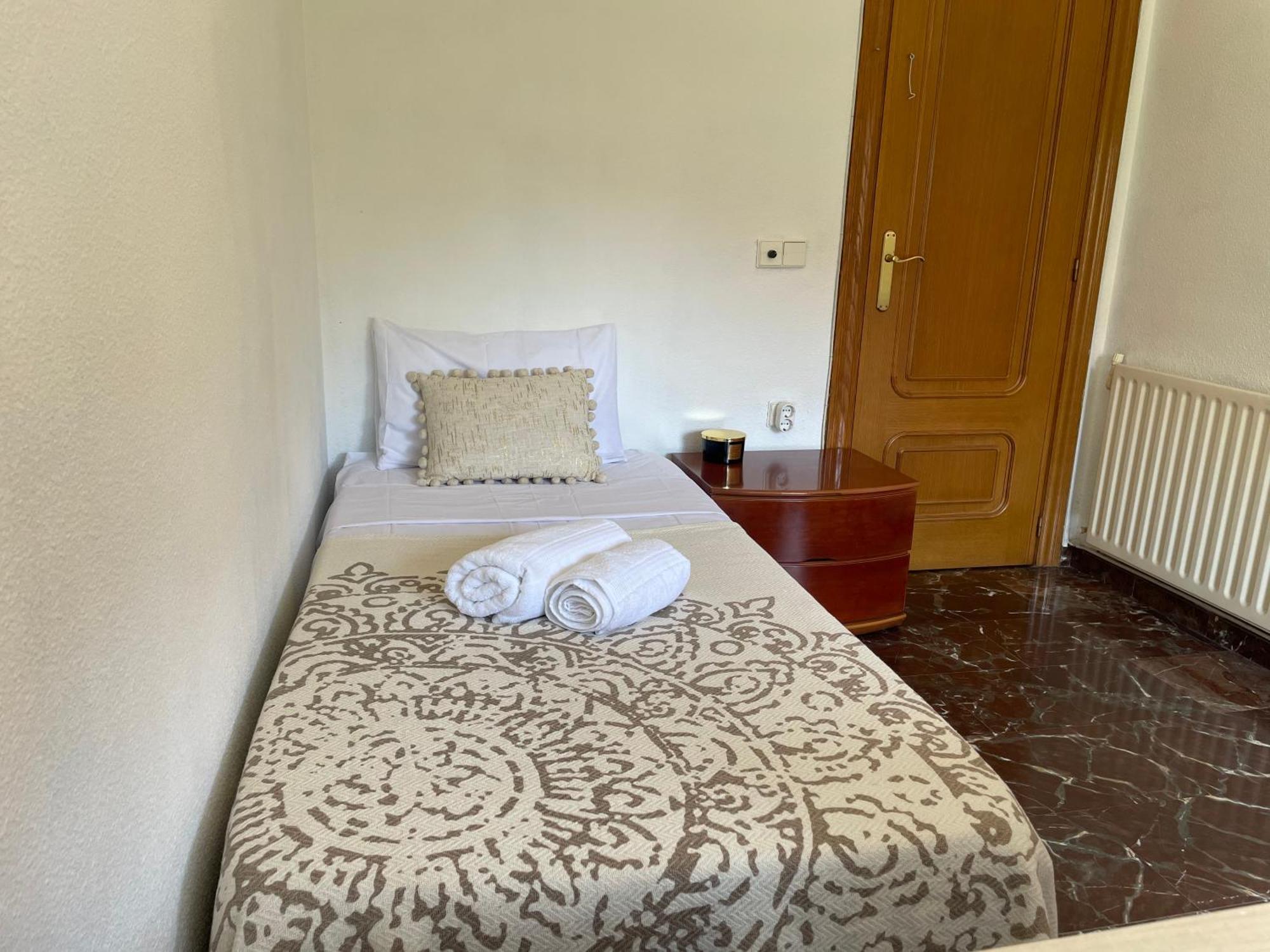 Apartamento Habitacion Cerca Del Centro De Valencia Exterior foto
