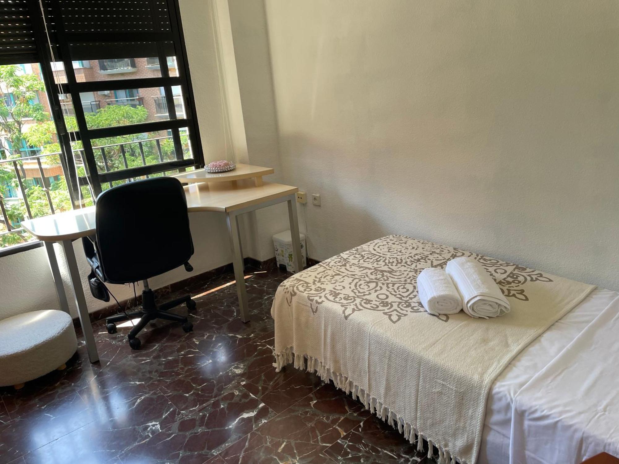 Apartamento Habitacion Cerca Del Centro De Valencia Exterior foto