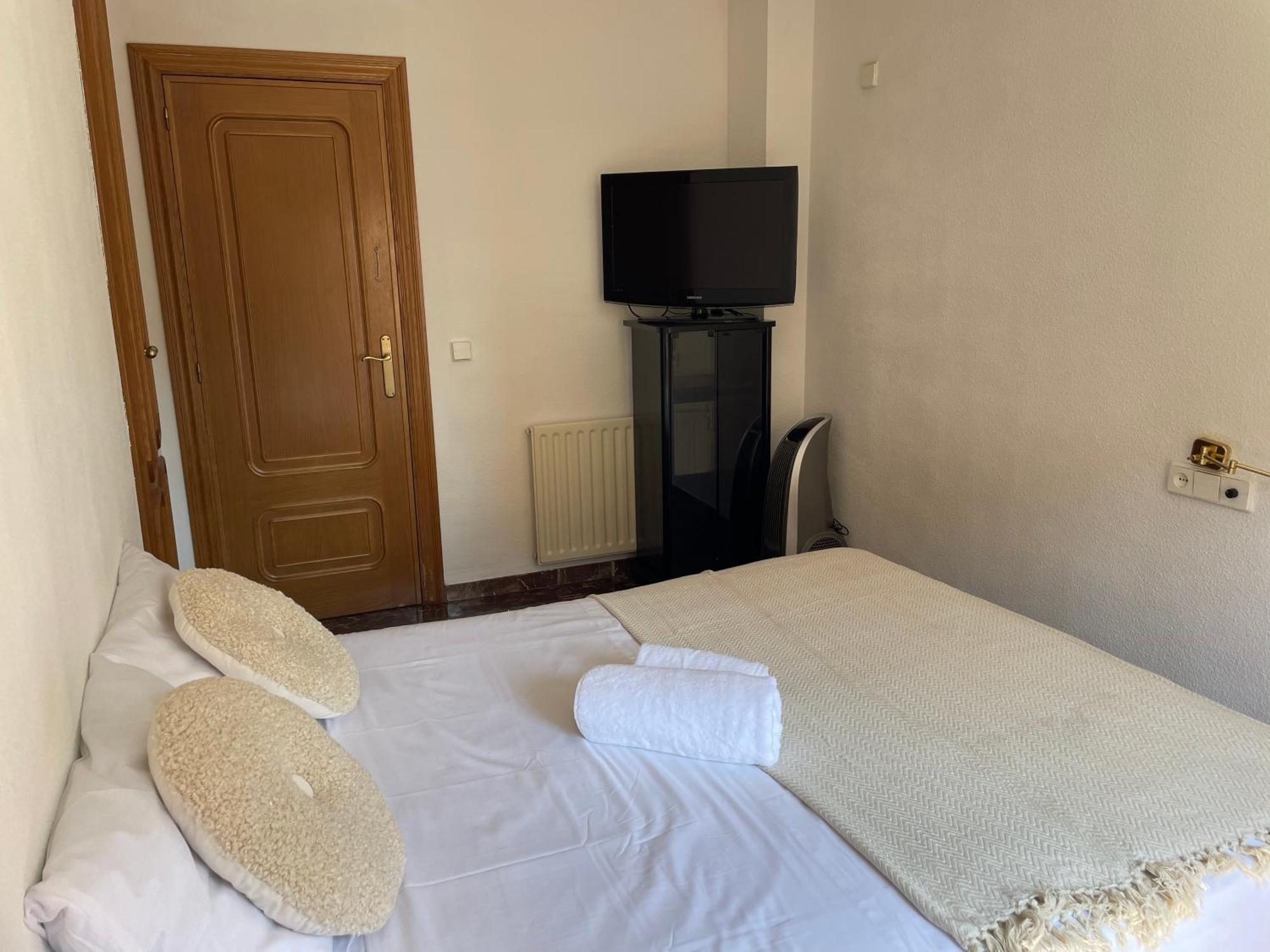 Apartamento Habitacion Cerca Del Centro De Valencia Exterior foto